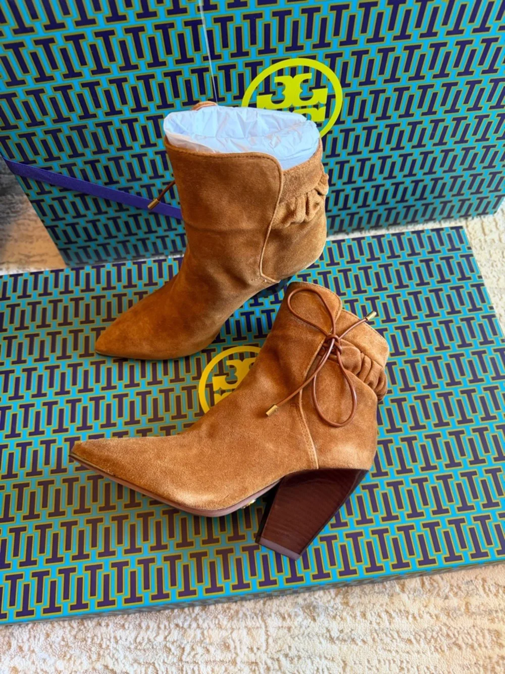 Tory Burch Lila Suede Pointed-Toe Ankle Bootie - Picture 6 of 11